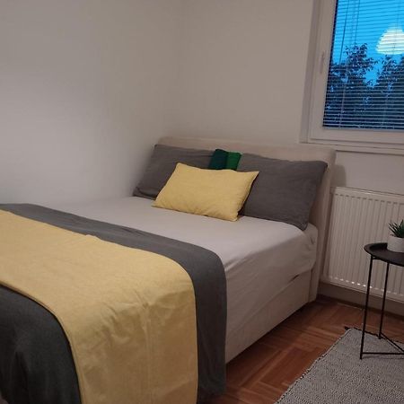 Stan U Krnjaci Apartment Белград Екстериор снимка